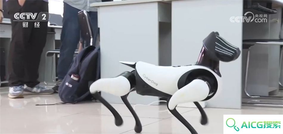 我国推动“AI+X”跨界人才培养 人工智能就业前景让相关专业热度持续攀升