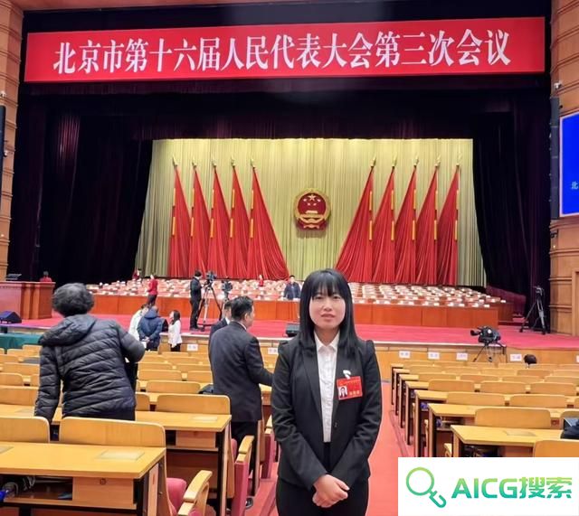 张莹代表：建议加强人工智能规则治理 健全专业人才培养模式