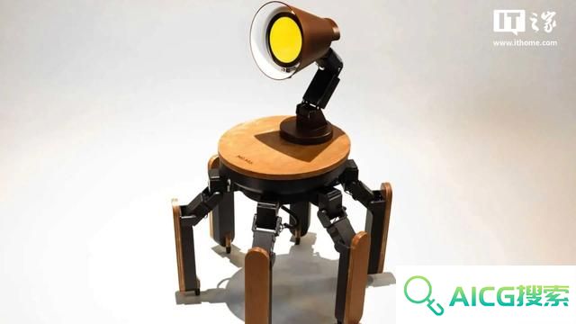 六脚 AI 机器人 Mi-Mo 亮相 CES 2025，头部是个台灯